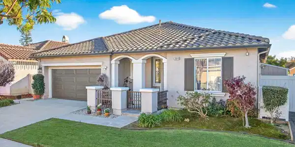 2914 Naples Drive