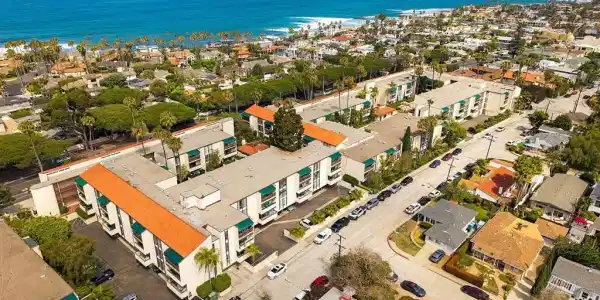 6455 La Jolla Blvd