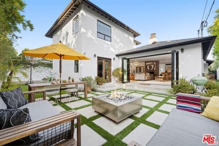 967 Vernon Avenue