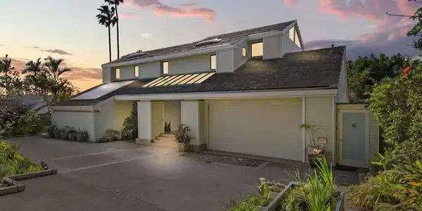5912 La Jolla Blvd