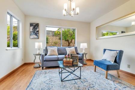 2861 Cottonwood Drive