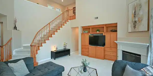 463 Samuel Ct