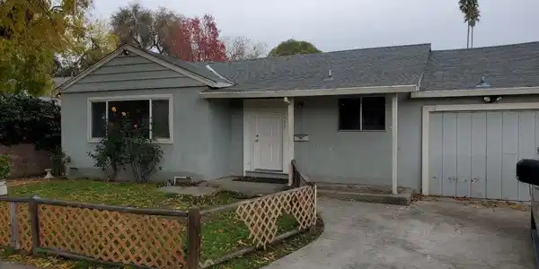 2403 Mountain View Drive