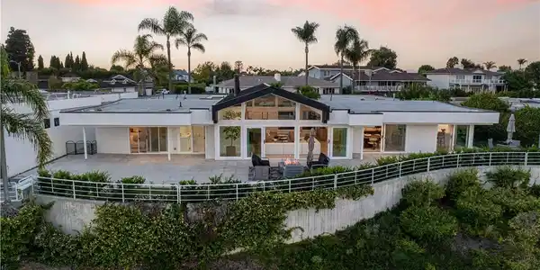 1032 Santiago Drive