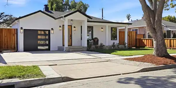 3234 Hoover Street