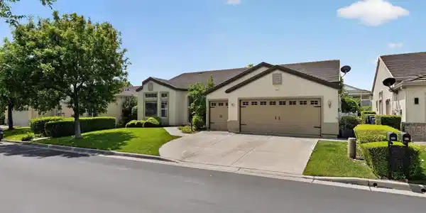602 Summerset Dr
