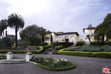 1084 Golf Road