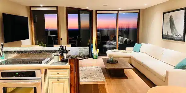 190 Del Mar Shores