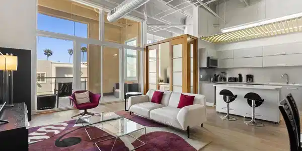 550 Seagaze Drive