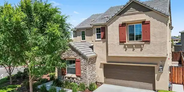 5408 Mazant Loop