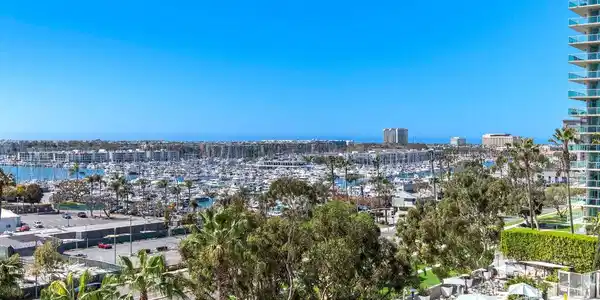 13600 MARINA POINTE Drive