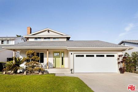 5116 Lindblade Drive