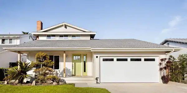 5116 Lindblade Drive