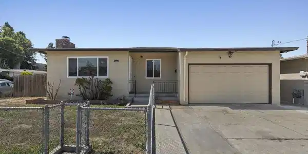 19665 Royal Ave