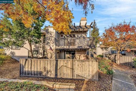 1383 Hull Ln