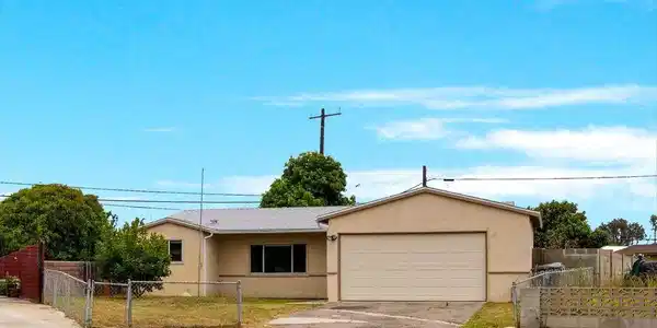 1316 N 6th Place