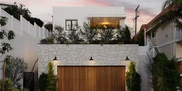 33852 Silver Lantern Street