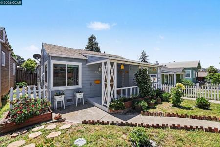 2214 Pacheco Blvd