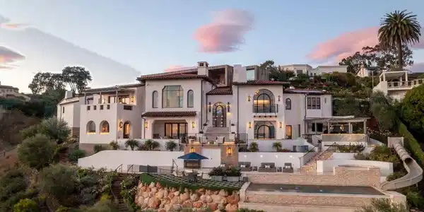 1213 Harbor Hills Drive