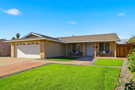 1671 Silvertree Drive