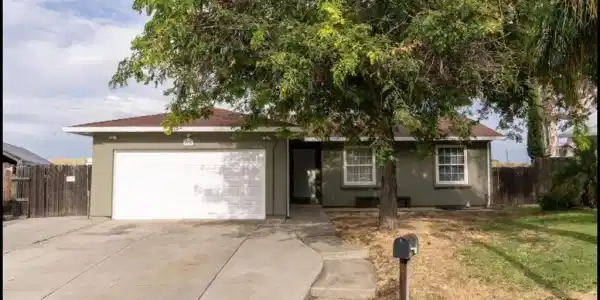 2135 Apricot Court