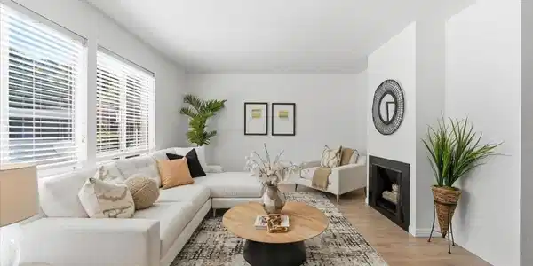 1824 Tesoro Ct