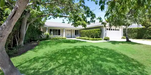 24771 La Vida Drive