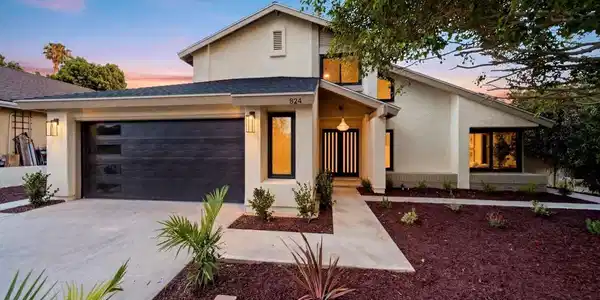824 Glen Arbor