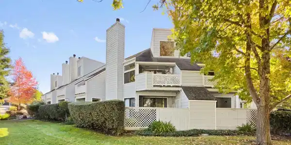 2607 Willowbrook Lane