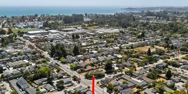 17th Avenue