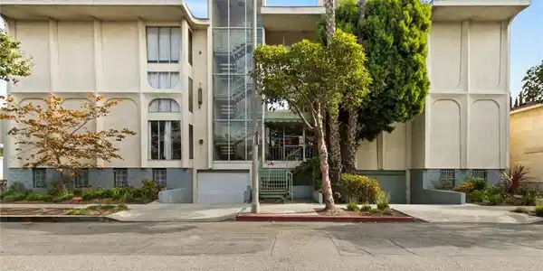 334 Gladys Avenue