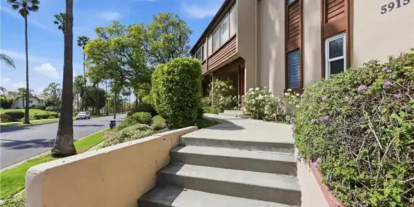 5915 Armaga Spring