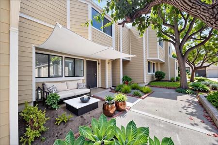 5 Sundance Drive