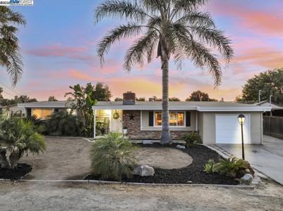 1941 Eden Plains Rd