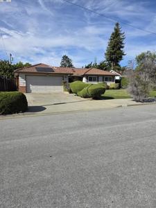 4237 GARLAND DR