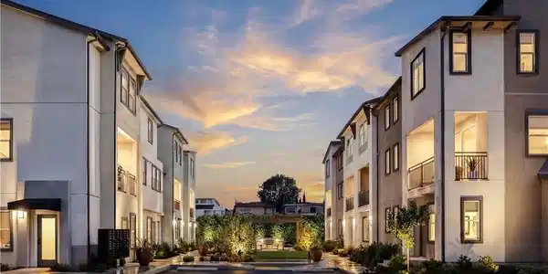 12719 Azure Way