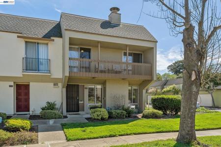 1024 Fontana Dr