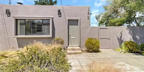 182 El Dorado Street