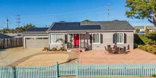 965 Portola Drive