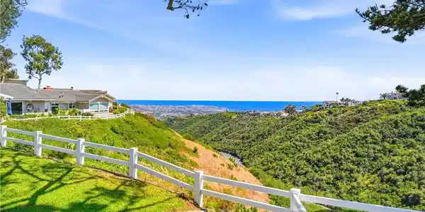 31563 Crystal Sands Drive