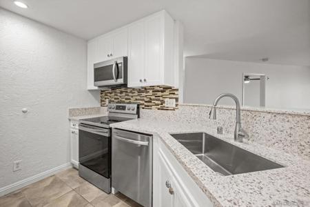 7283 Camino Degrazia