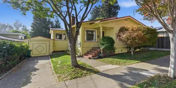 3937 Bayo Street