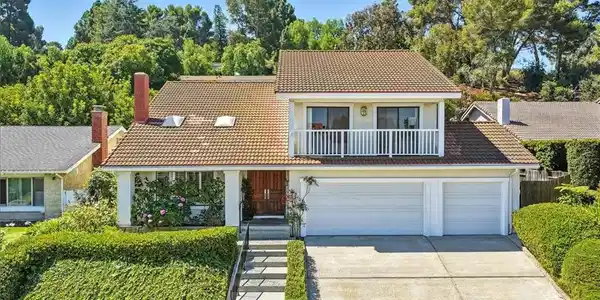 4338 Cartesian Circle