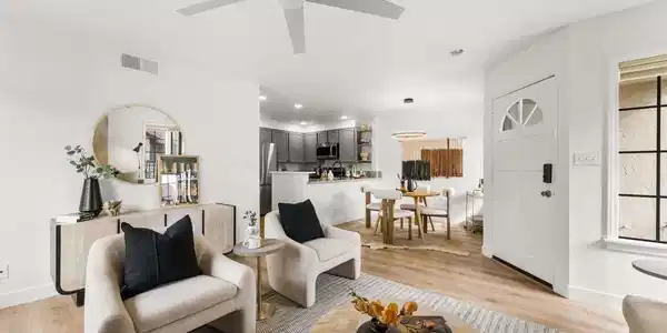 3546 Seahorn Cir