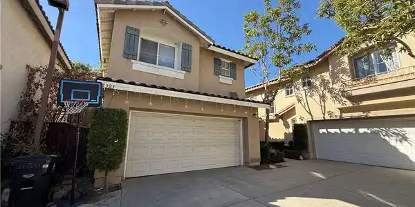 25323 Bayside