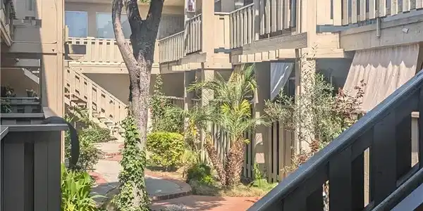 3301 Santa Fe