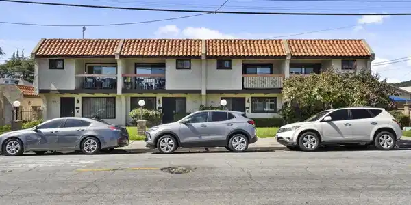 960 Joaquin Ave