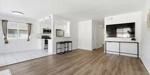 853 Dana Point Way