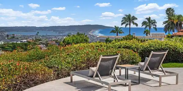 5875 La Jolla Mesa Drive
