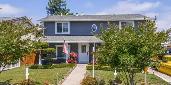 4307 Bidwell Drive